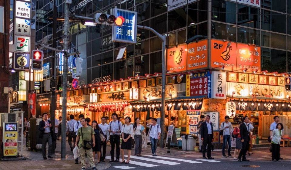 Tokyo: 3-Hour Food Tour of Shinbashi at Night - Exploring Backstreets