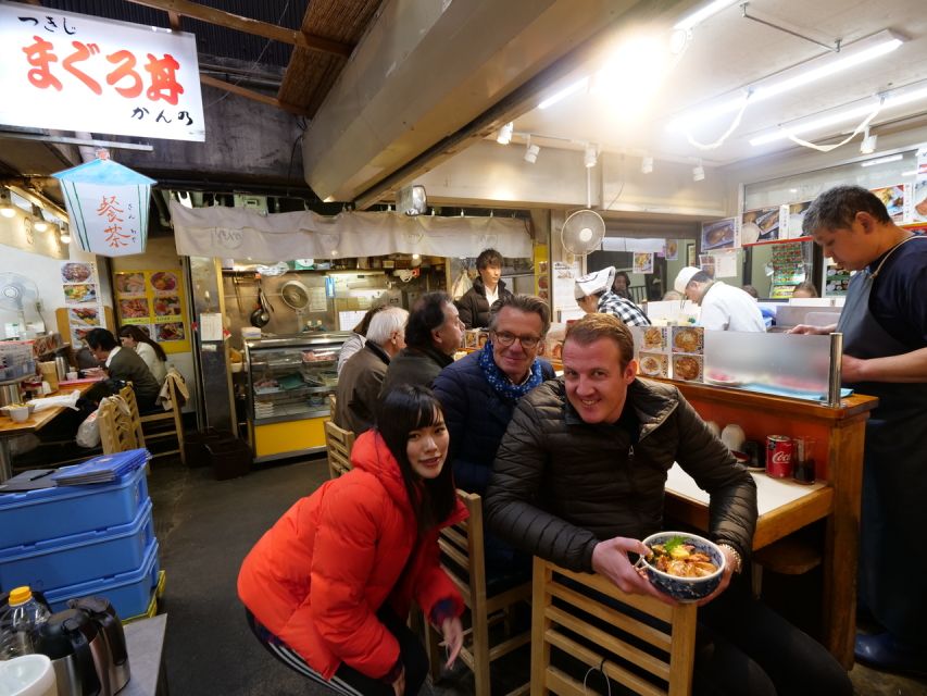 Tokyo: Tsukiji Fish Market Seafood and Sightseeing Tour - Enjoying the Seafood Donburi