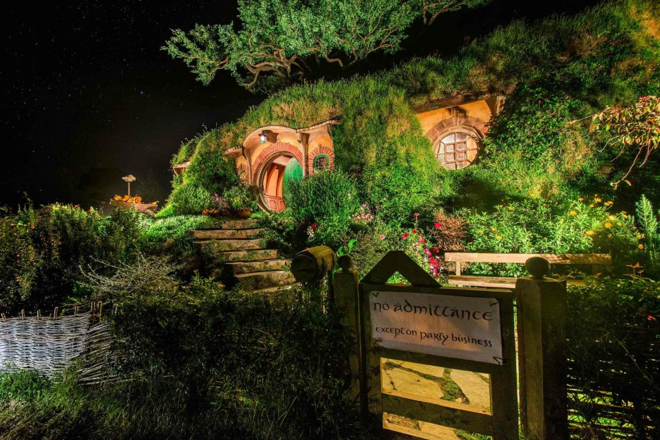 From Auckland: Hobbiton Movie Set Full-Day Small-Group Trip - Frequently Asked Questions