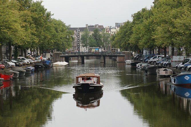 Amsterdam Morning Canal Cruise With Coffee and Tea - Key Points