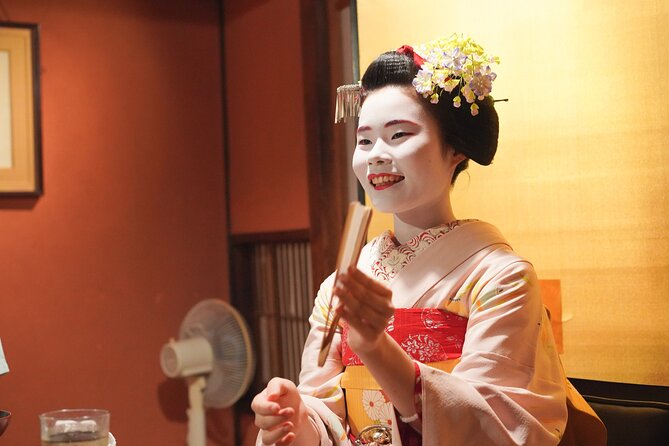 Dinner With Maiko in a Traditional Kyoto Style Restaurant Tour - Key Points