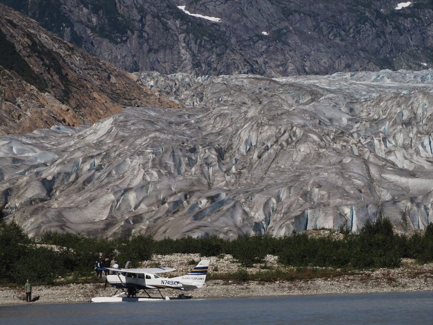 From Juneau: Fly-In Norris Glacier Hike and Packraft Tour