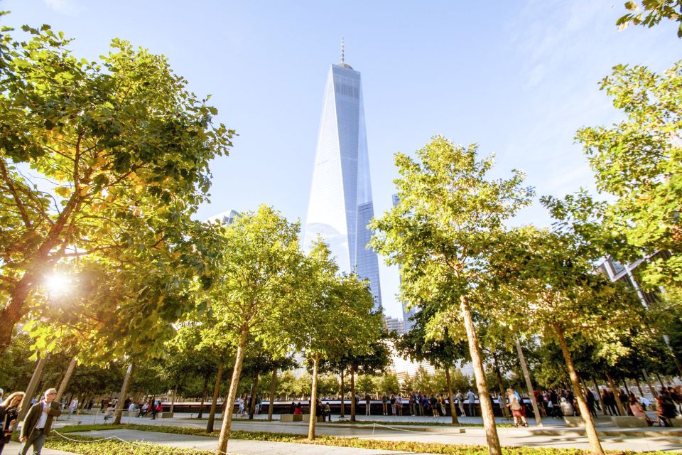Ground Zero 9/11 Memorial Tour & Optional 9/11 Museum Ticket - Key Points