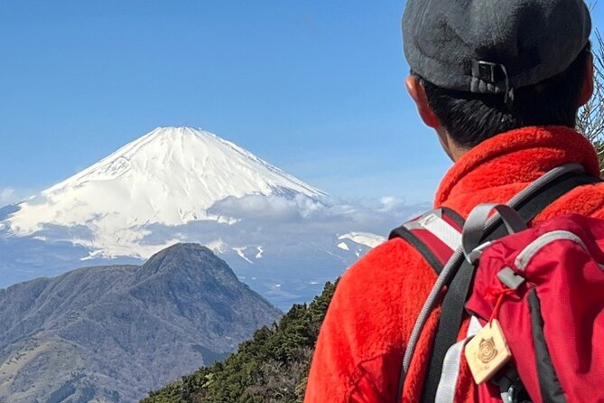 Hike the Outer Rim of Hakone Caldera and Enjoy Onsen Hot Spring Tour - Key Points