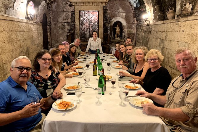 Jewish Ghetto and Navona Food Wine and Sightseeing Tour of Rome - Key Points