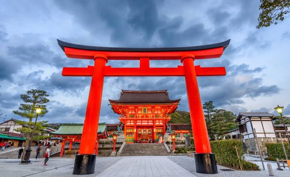 Kyoto Customized Private Tour With English Speaking Driver - Key Points