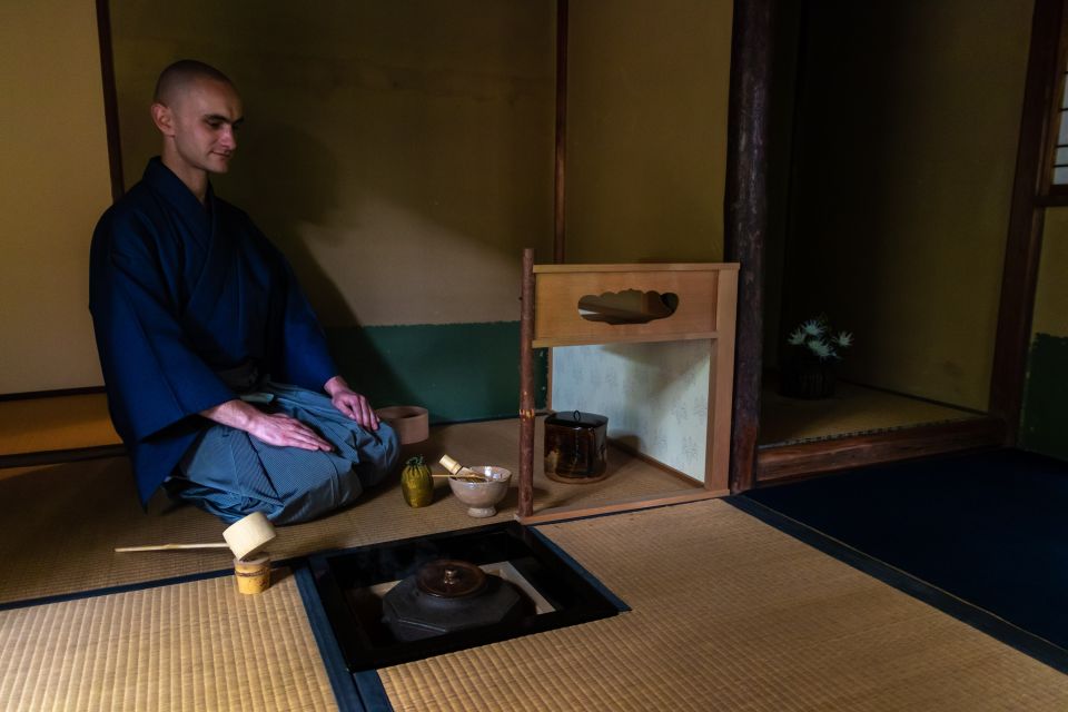 Kyoto: Private Luxury Tea Ceremony With Tea Master - Key Points