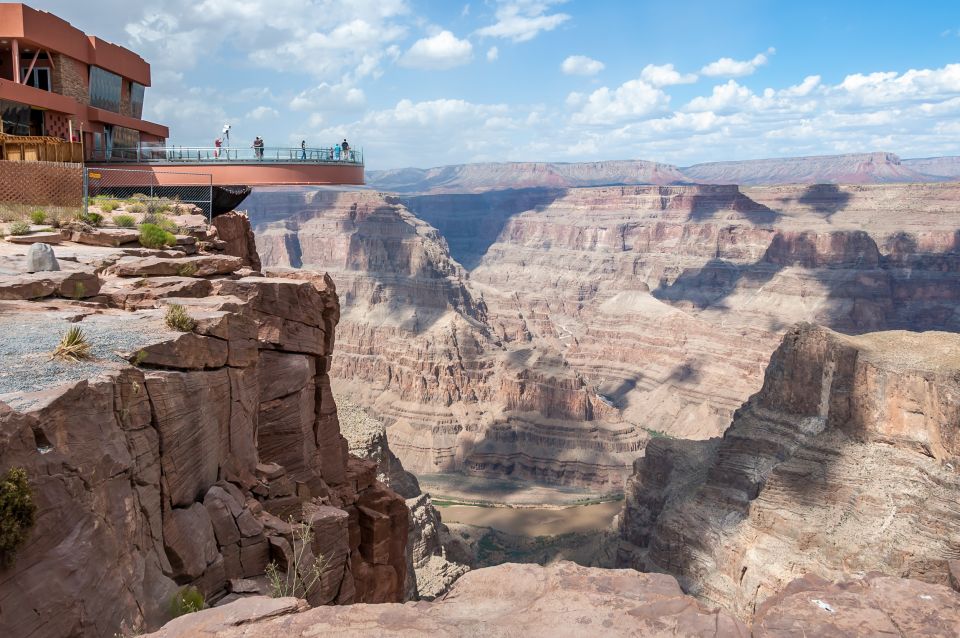 Las Vegas: Grand Canyon West Rim Tour With Hoover Dam Stop - Key Points