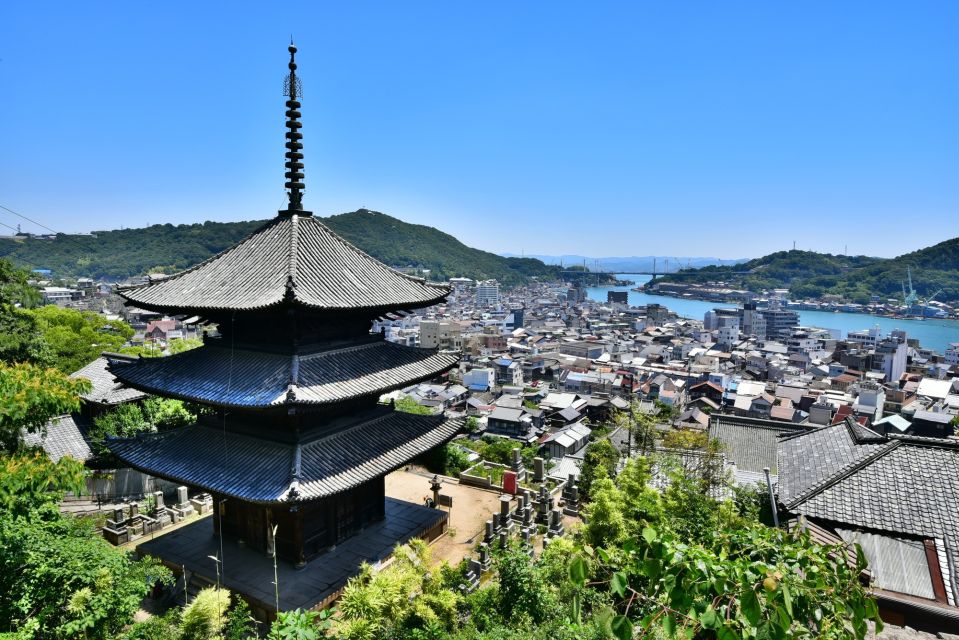Onomichi: Private Walking Tour With Local Guide - Onomichi: City of Slopes