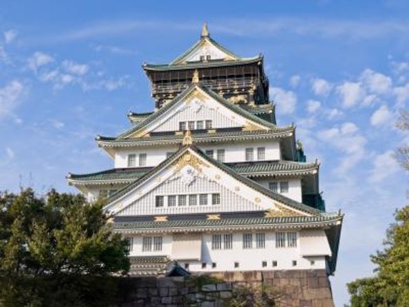 Osaka Castle and a Visit to the Longest Shopping Street in Japan - Key Points