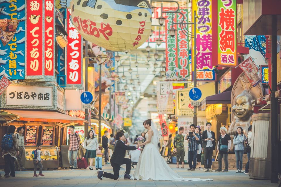 Private Couples Photoshoot in Osaka W/ Professional Artists - Key Points