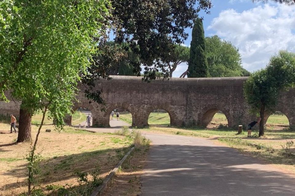 Roman Ancient Aqueducts and Villa of Quintili Private Tour - Tour Description