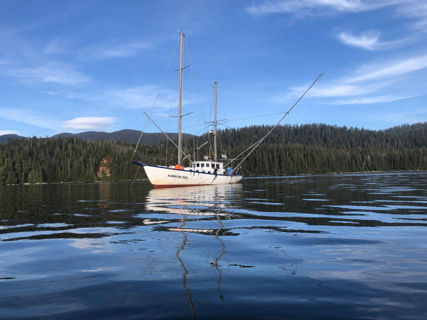 Sitka: Whale Watching, Kyaking, Hot Springs, Nature Tours - Key Points