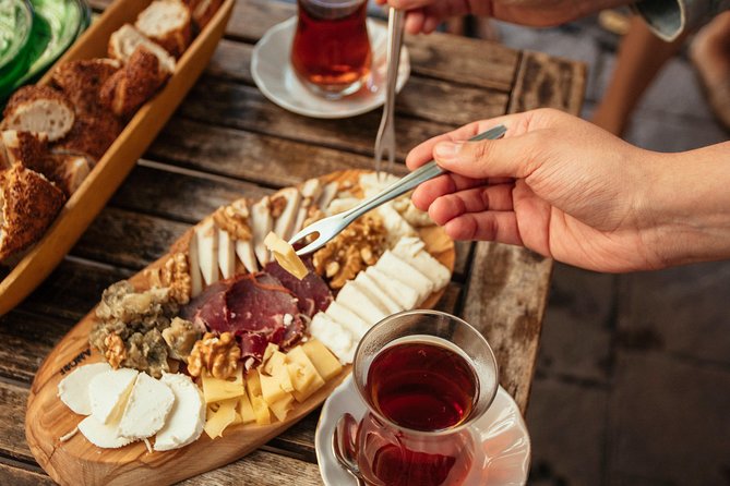 The Award-Winning PRIVATE Food Tour of Istanbul: The 10 Tastings - Istanbuls Culinary Delights Unveiled