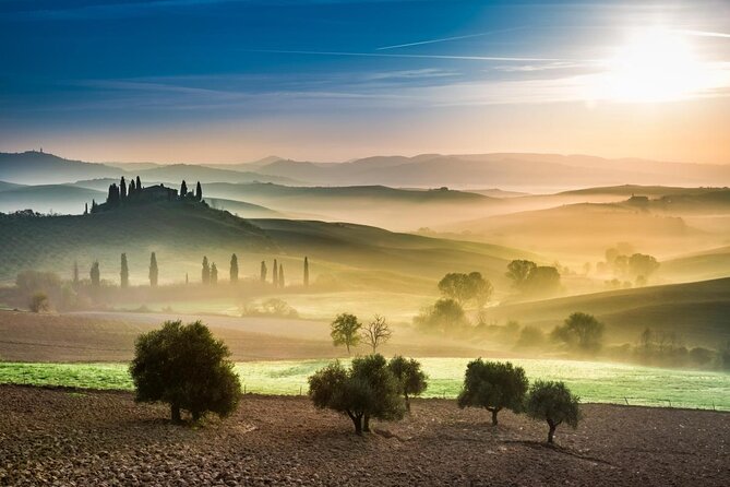 Tuscany Hills Postcard View:Val Dorcia Scenery With Wine Tasting - Key Points