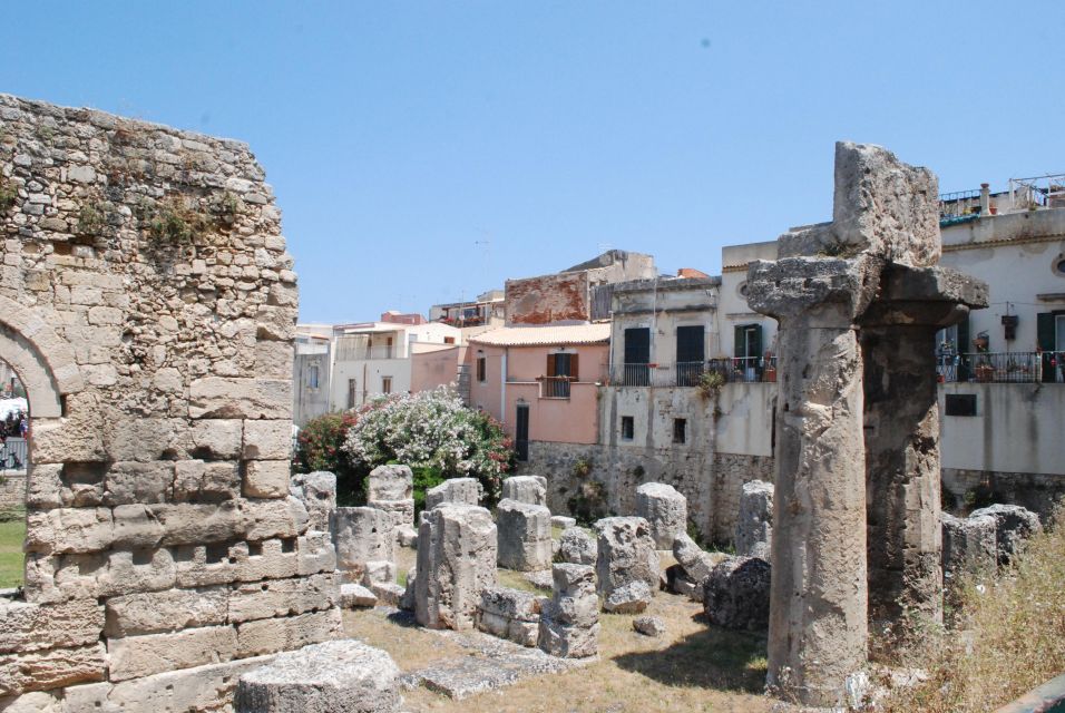 1 Hour Tuk Tuk Tour in Siracusa - Key Points