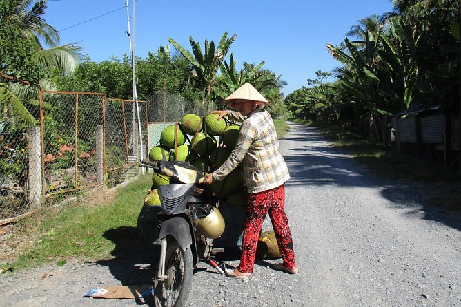 02 -Days: Bike, Boat & Kayak The Mekong Delta.