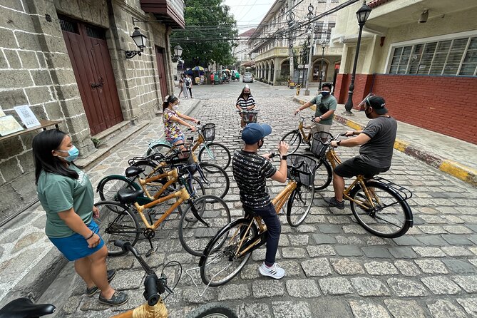 1.5-Hour Express Bike Tour in Intramuros (Tour Using a Bamboo Bicycle!)