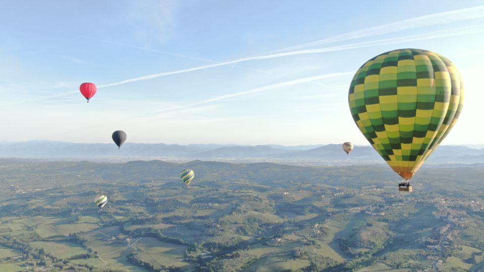 1-Hour Hot Air Balloon Flight Over Tuscany From Lucca