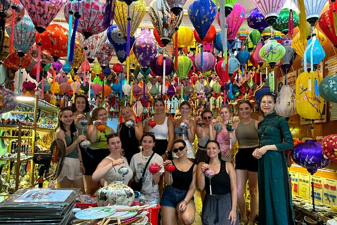 1-Hour Lantern Making Class in Hoi An