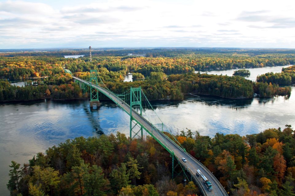 1000 Islands: 10, 20, 30, or 60-Min Scenic Helicopter Tour