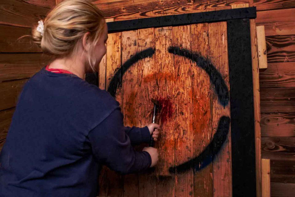 (18+) Reno: Private 30-Minute Axe Throwing Experience Ticket