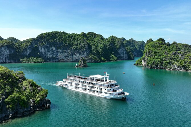 2-Day on 5-star Cruise, Lan Ha Bay | Kayak, Cycling, Live Music