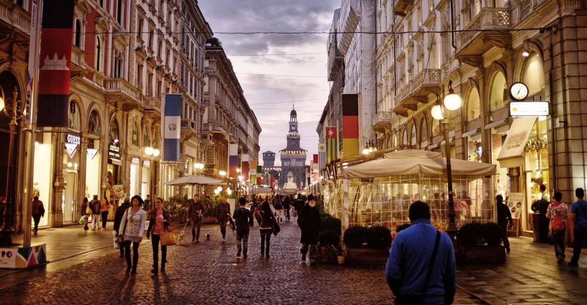 2-Hour Milan by Night Walking Tour