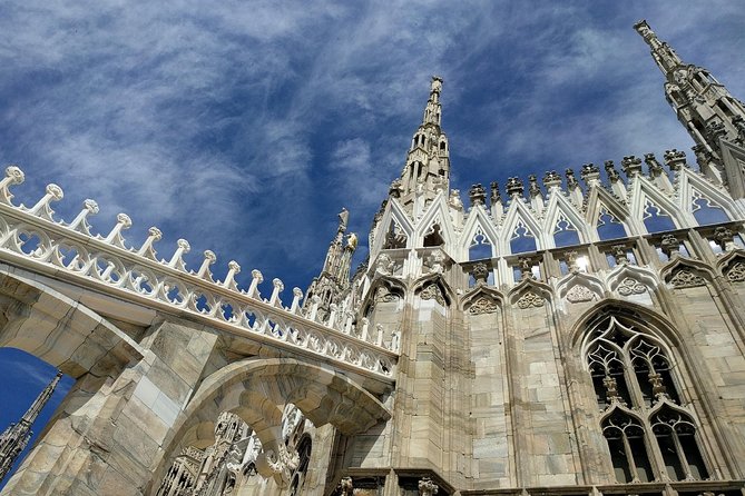 2-Hours Duomo of Milan Guided Experience With Entrance Tickets - History of the Cathedral Construction