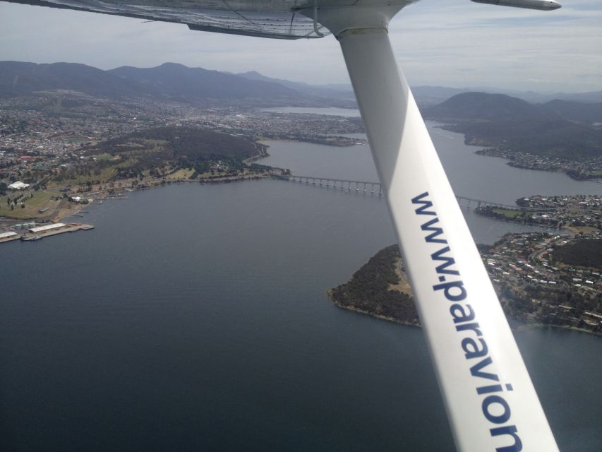 20 Minute Scenic Hobart Plane Flight