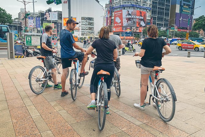 4-Hour Morning Cycling Tour in Taipei (Incl. Breakfast)