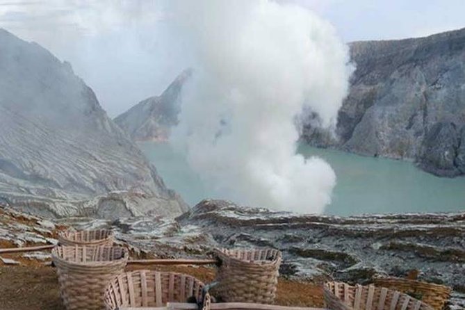 Active Volcanoes Bromo and Ijen – Start From Surabaya 3 Days and 2 Nights