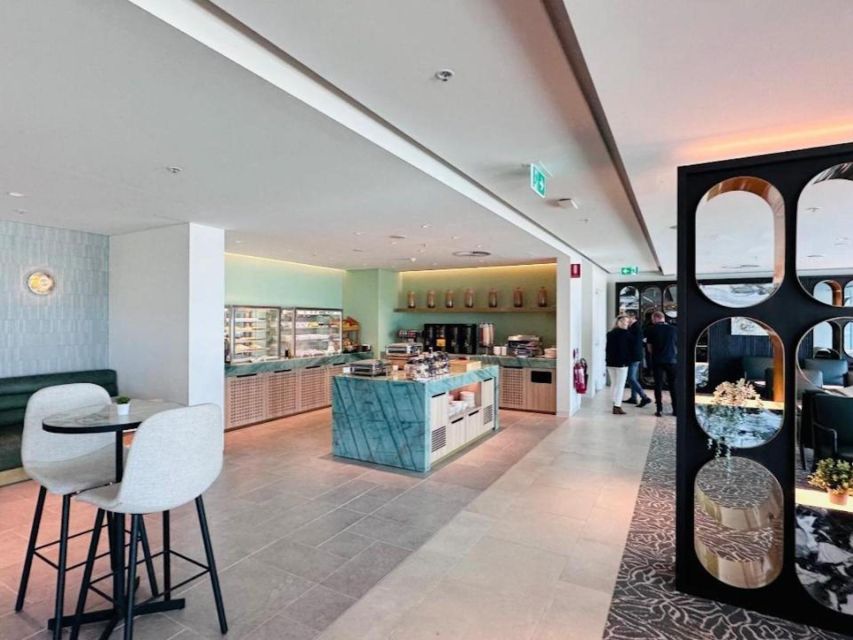 Adelaide Airport (ADL): Plaza Premium Lounge Entry - Pricing and Savings
