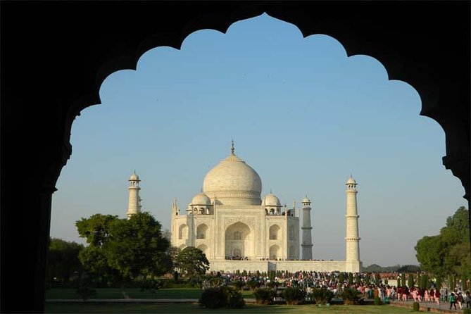 Agra Half-Day Tour of Taj Mahal and Agra Fort