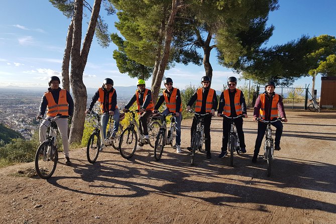 Albayzin and Sacromonte Electric Bike Tour in Granada