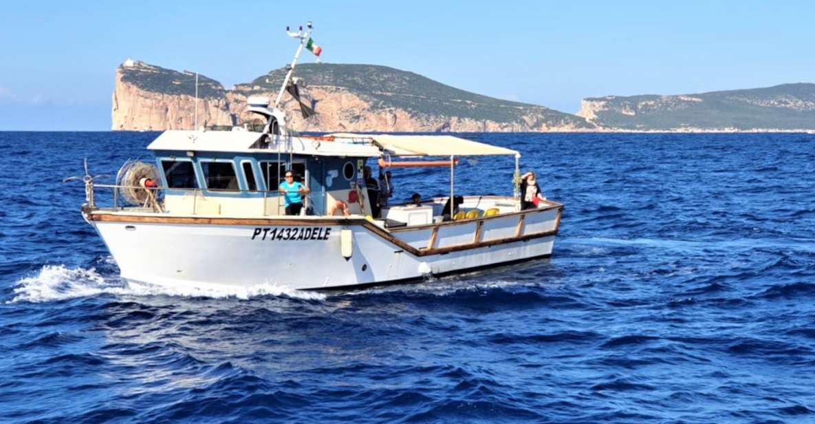 Alghero: Gulf of Alghero Fishing Boat Trip With Fresh Lunch