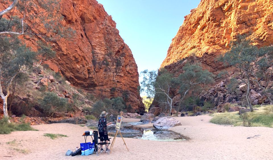 Alice Springs: Simpsons Gap Sunset Watercolor Painting Class