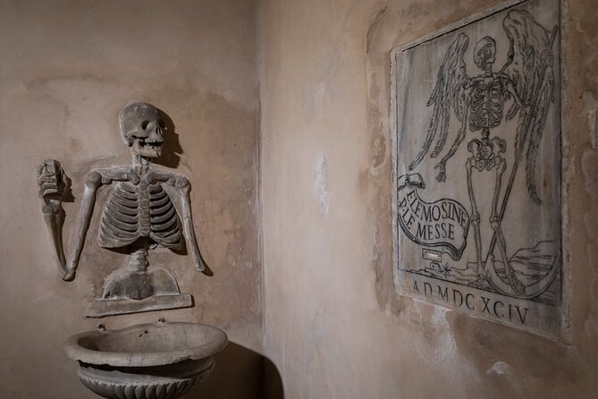 Alone in Romes Catacombs: After-Hours Tour With Bone Crypt