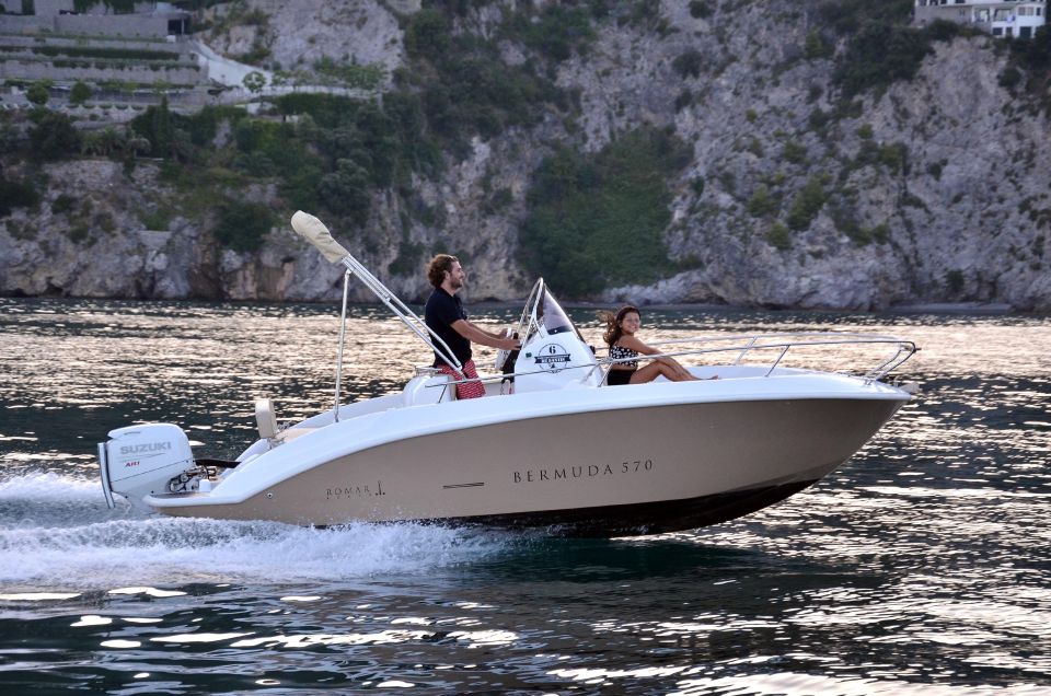 Amalfi Coast: Rent a Boat