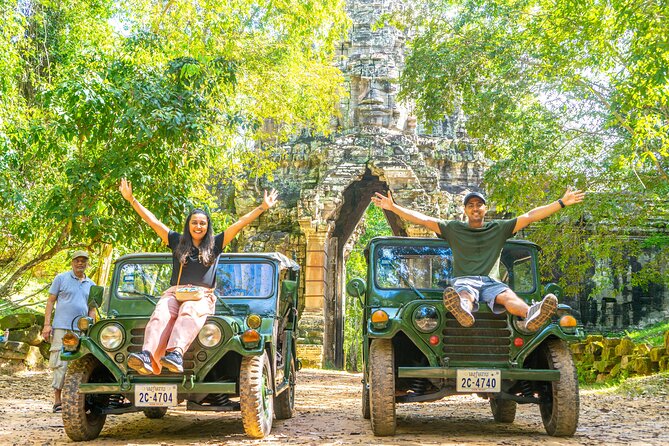 Angkor Sunrise Jeep Tour – Inclusive Breakfast & Lunch