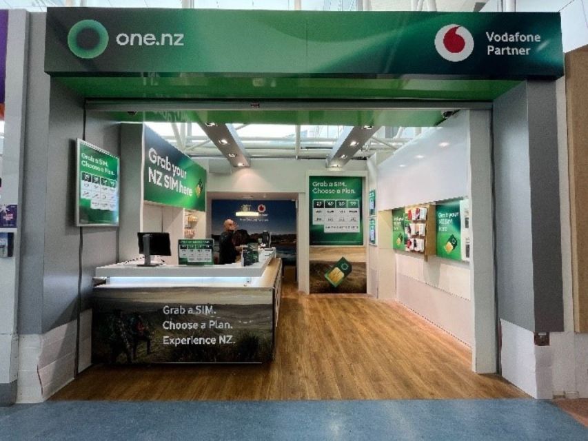 Auckland Airport: 5G/4G/3G Travel SIM Card for New Zealand