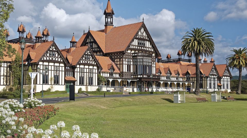 Auckland to Rotorua Small Group Tour & Activity Add-Ons