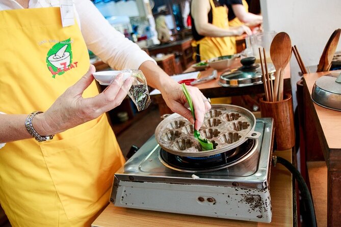 Authentic Malaysian Cooking Class With Market Tour