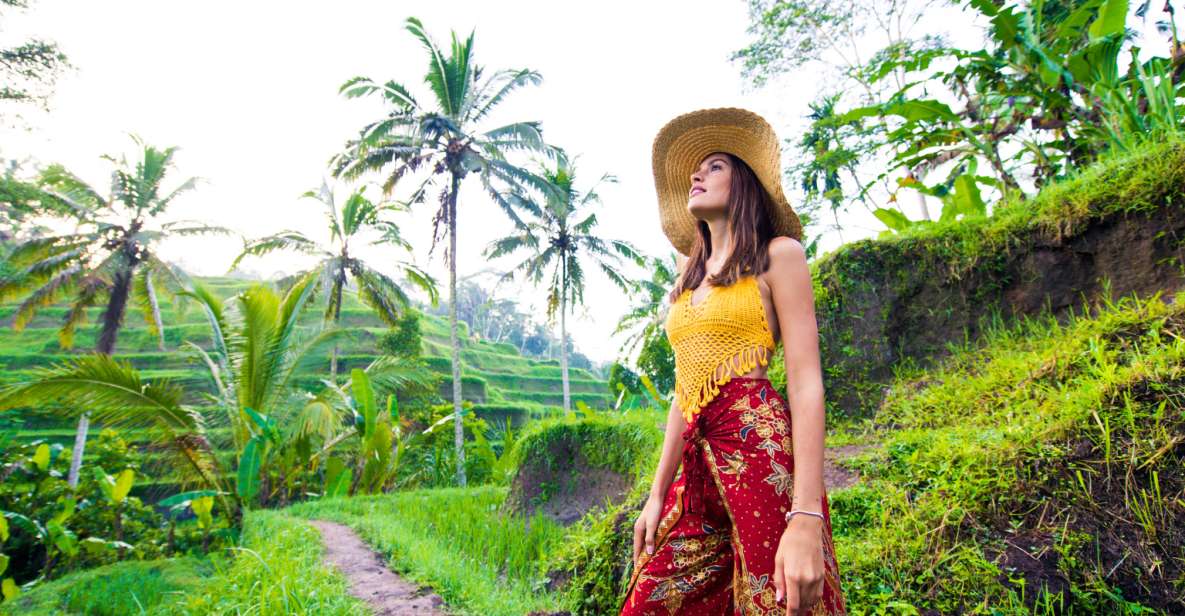 Bali : Ubud Tropical Trails, Waterfall & Rice Terraces.