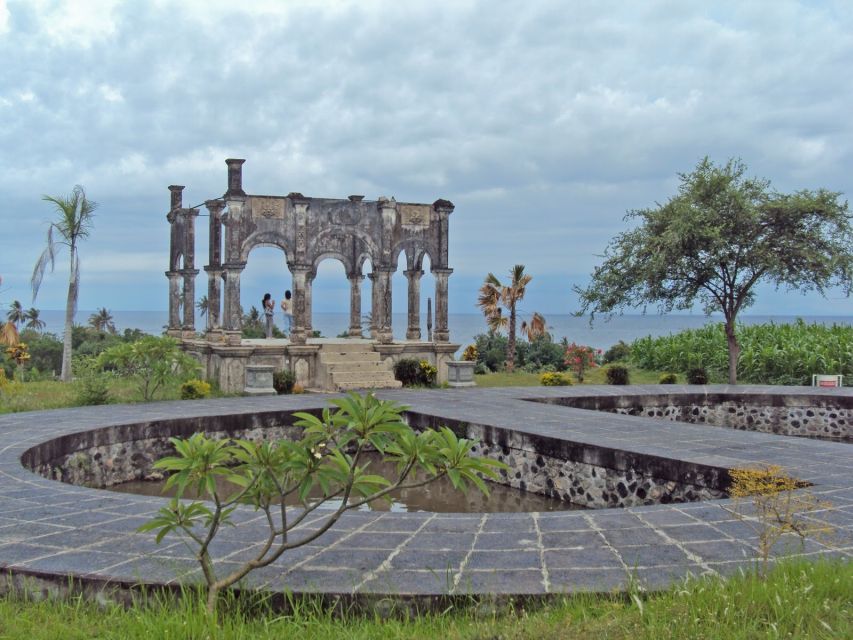 Bali: Ujung Water Palace, Candidasa and Sidemen Village Tour