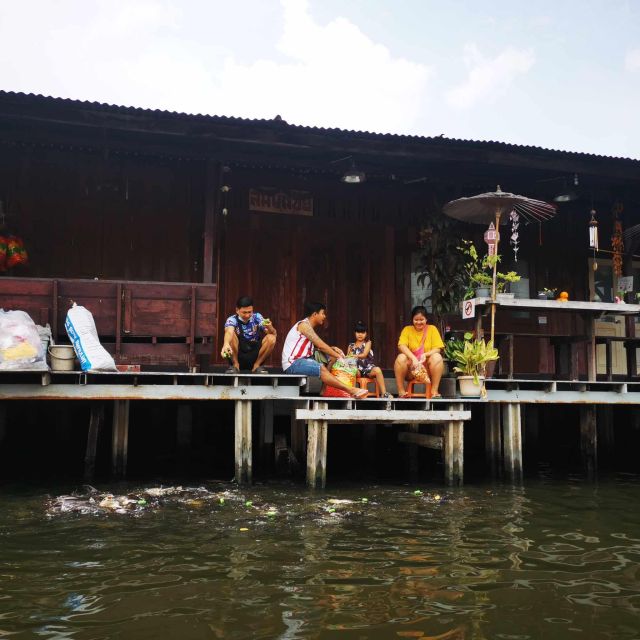 Bangkok: Canals Small Group Tour by Longtail Boat