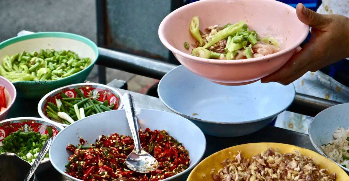 Bangkok: Local’s Favorite Dishes Food Tour