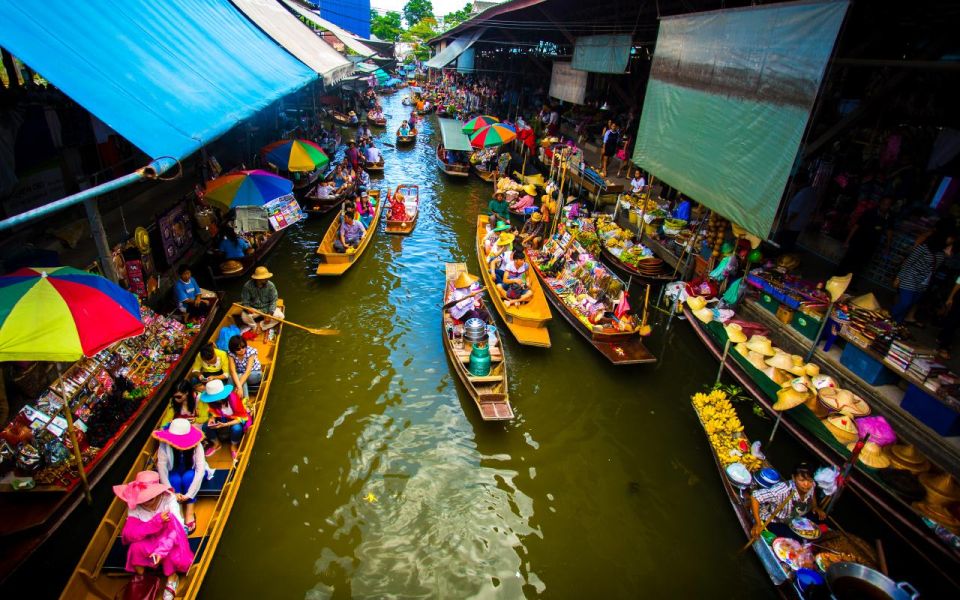 Bangkok: Maeklong Railway and Floating Market Tour