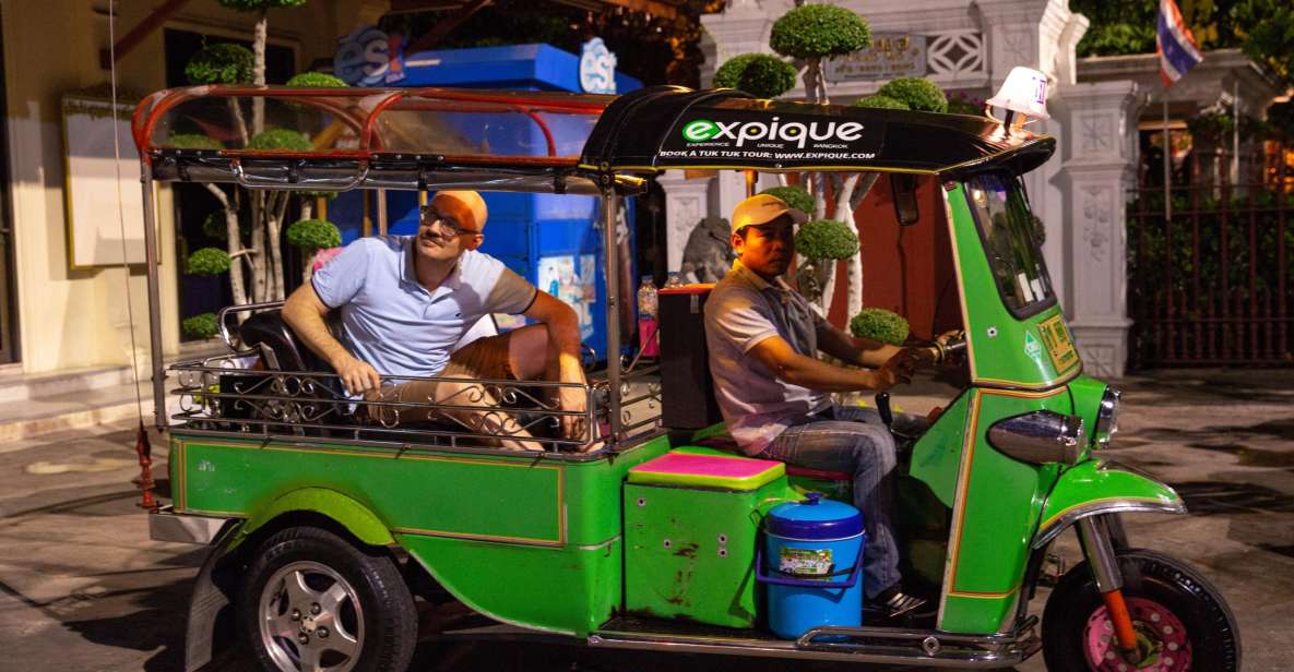 Bangkok: Markets, Temples and Food Night Tour by Tuk Tuk