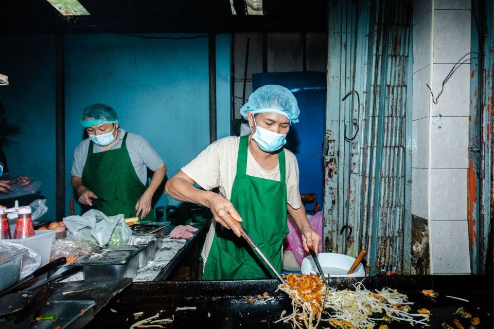 Bangkok: Old Siam Food Tour With 15+ Tastings